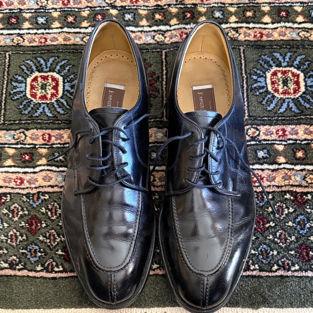 Johnston & Murphy Leather Oxfords